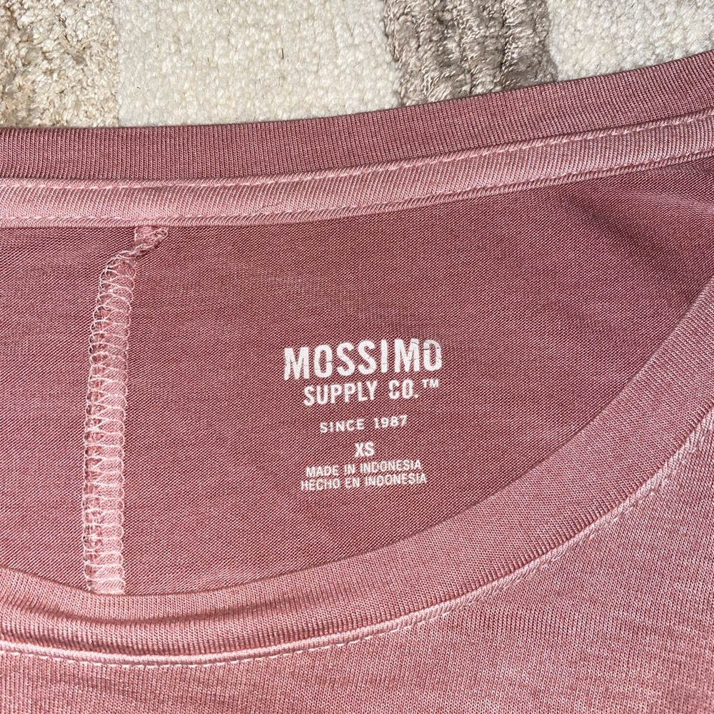 Mossimo Top - Picture 2 of 2